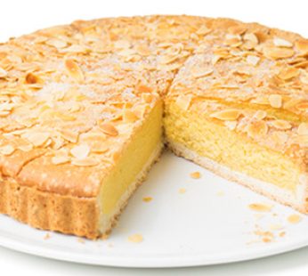 Crostata alle mandorle pretagliata