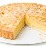 Crostata alle mandorle pretagliata