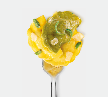 Tortelli Mezzaluna con Burro e Salvia – FiorDiPrimi