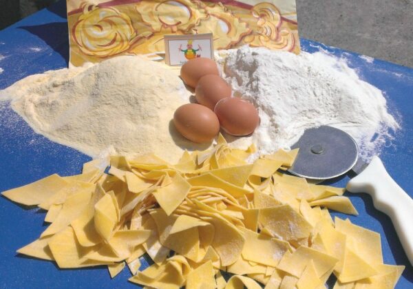 Foiade di pasta fresca all'uovo - immagine 9