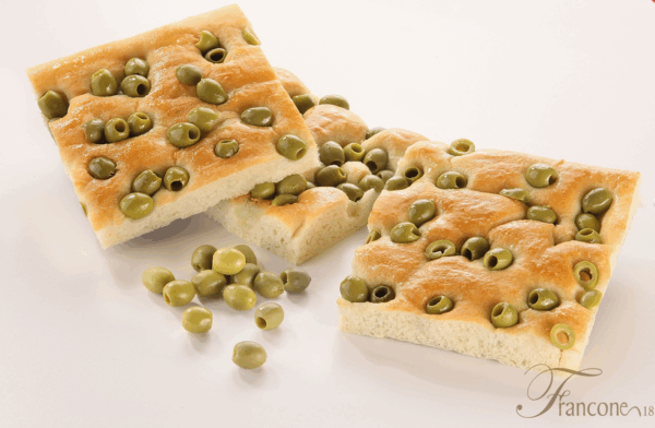Focaccia con olive - immagine 2
