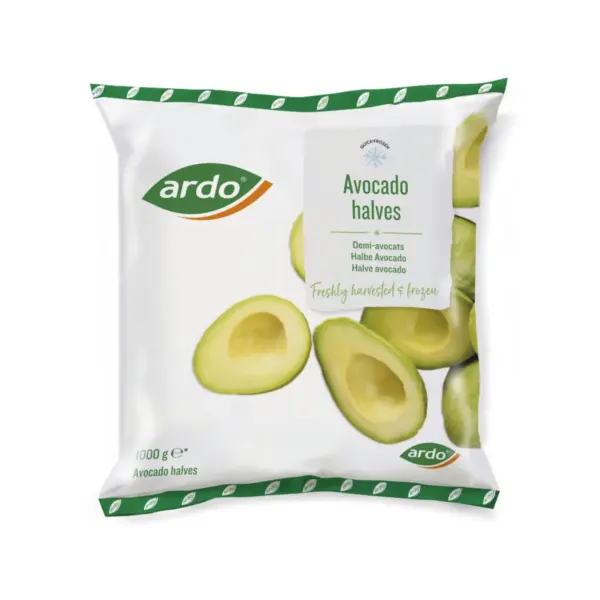 Avocado tagliato a metà - immagine 2